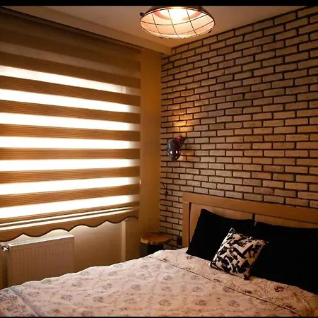 Azad Homes Harbiye Cayiri اسطنبول
